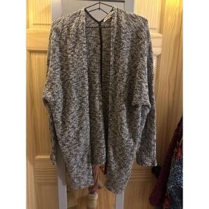 American Eagles Outfitters Women's Cardigan Size Large